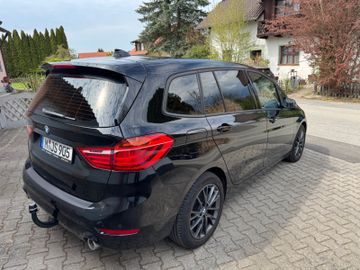 BMW 220 Gran Tourer - 5