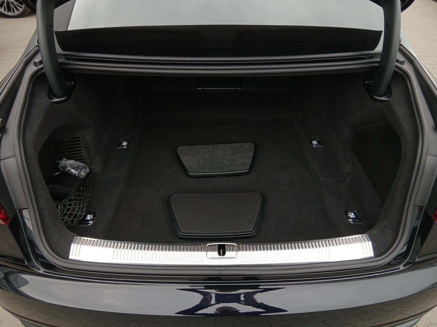 Audi A8 - Bild 29