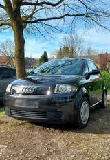 Audi A2 TÜV Neu - Audi A2: mit Anhängerkupplung