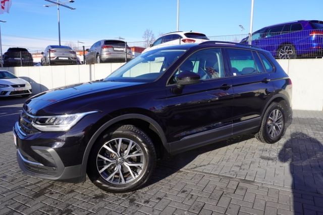 Volkswagen Tiguan 1.5 TSI OPF Lenkradheizung Kamera ACC PDC