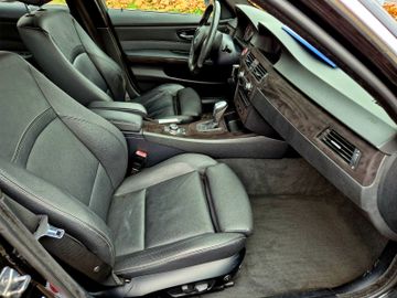 BMW 330 - 9