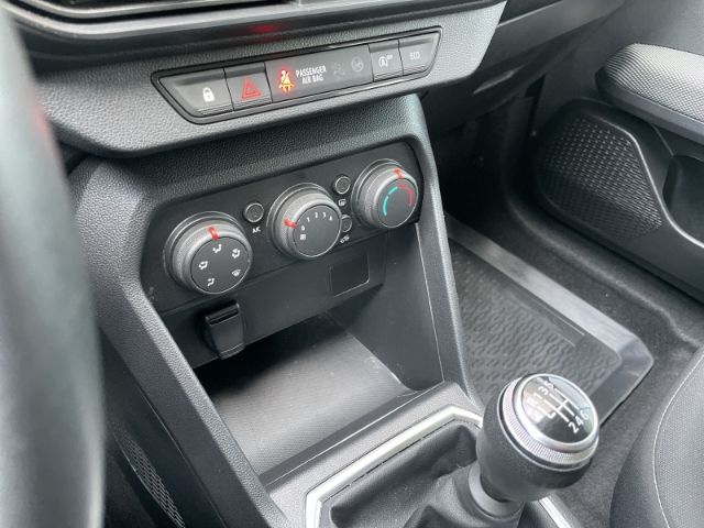 Fahrzeugabbildung Dacia Jogger 1.0 TCe 110 Comfort Klimaanlage, Einparkh