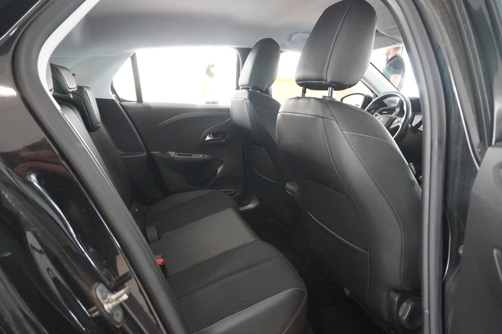 Fahrzeugabbildung Opel Corsa-e F ELEGANCE 3-PHASIG NAVI/LED/KAMERA/DAB+