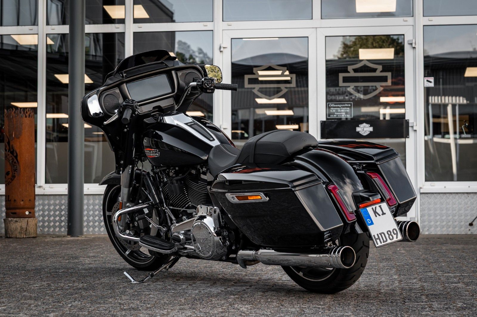 Fahrzeugabbildung Harley-Davidson Street Glide FLHX MY24 117cui- Kesstech