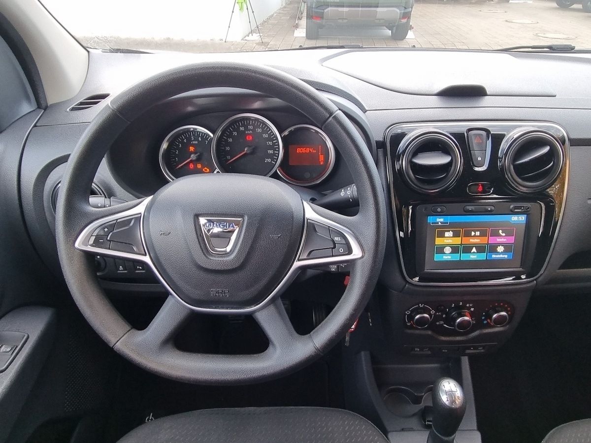 Fahrzeugabbildung Dacia Lodgy Comfort SCe 100 7-Sitzer