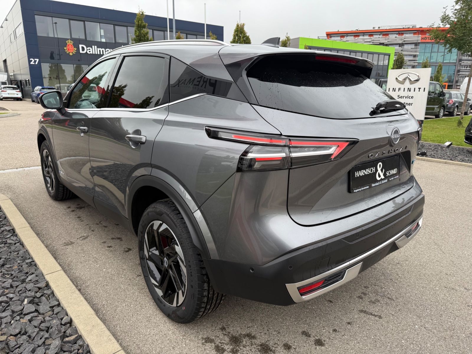 Fahrzeugabbildung Nissan Qashqai N-Connecta e-Power Pano 360°