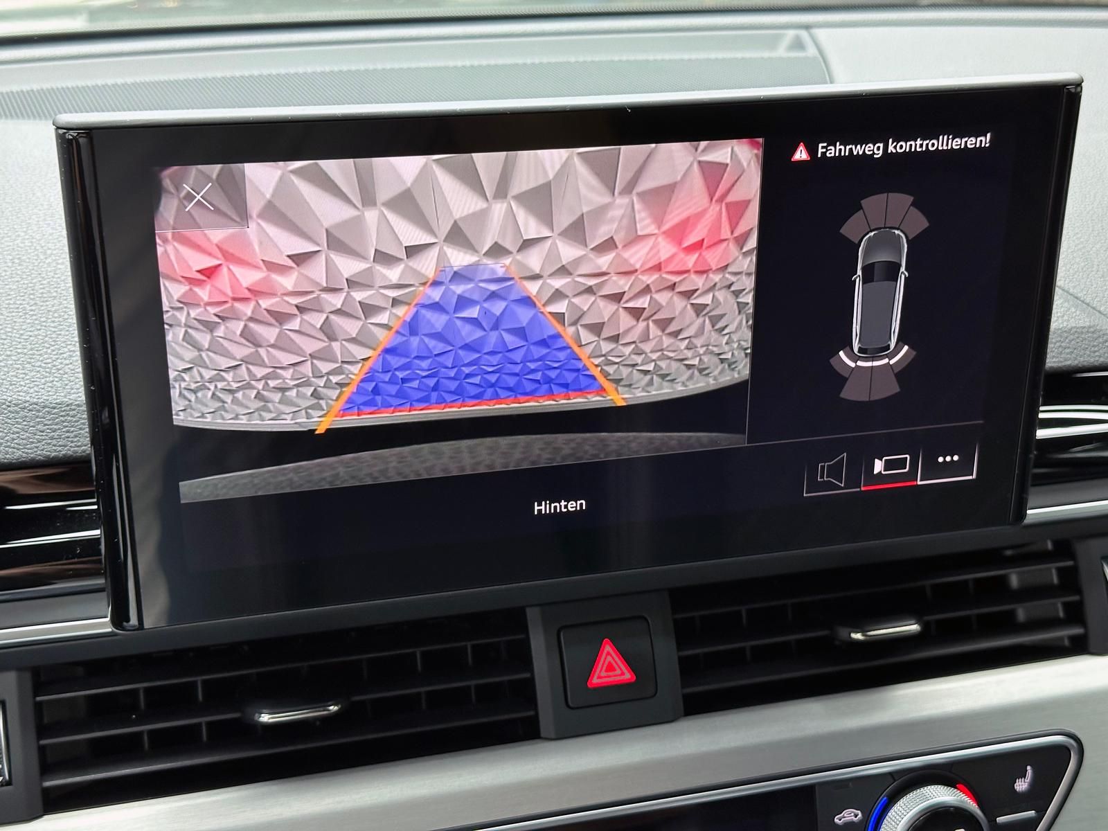 Fahrzeugabbildung Audi A4 40 TDI QUA/S-LINE/COMPETITION/MATRIX/PANO/B&O