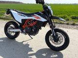 KTM 690 SMC R - KTM SM 690