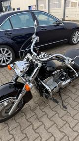 Honda Shadow RC50 - HONDA BENZIN CHOPPER KARDAN