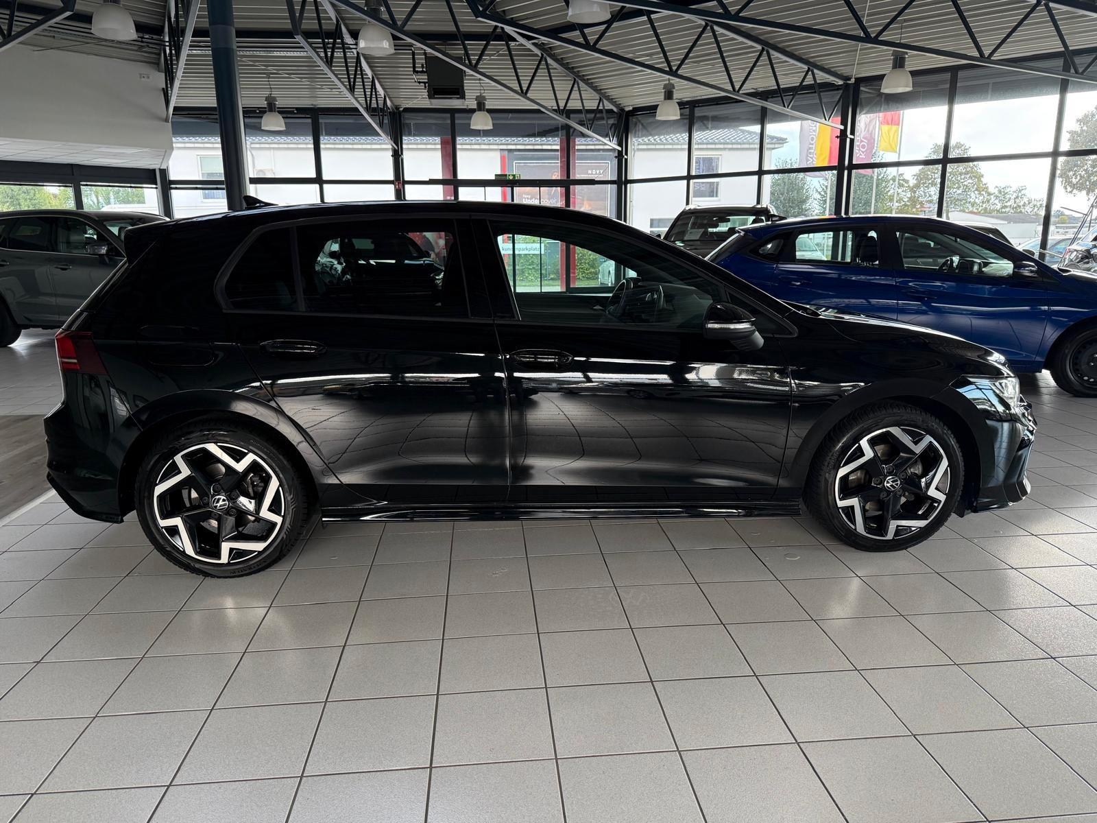 Volkswagen Golf VIII Lim. 1.5 eTSI 110 kW R-Line, миниатюра 5