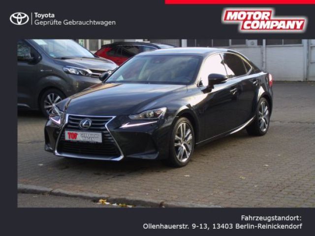 LEXUS IS 200
