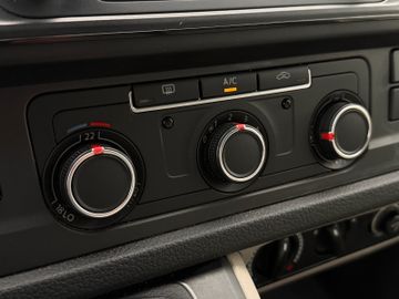Volkswagen T6 Caravelle - 8
