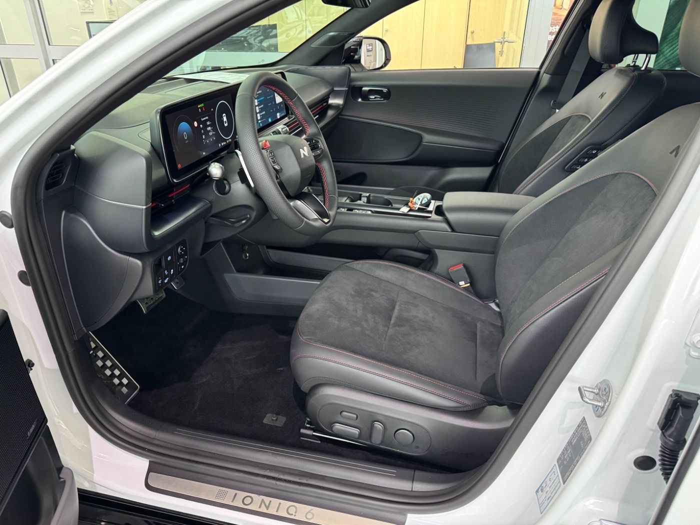 Hyundai IONIQ 6 – Bild 9