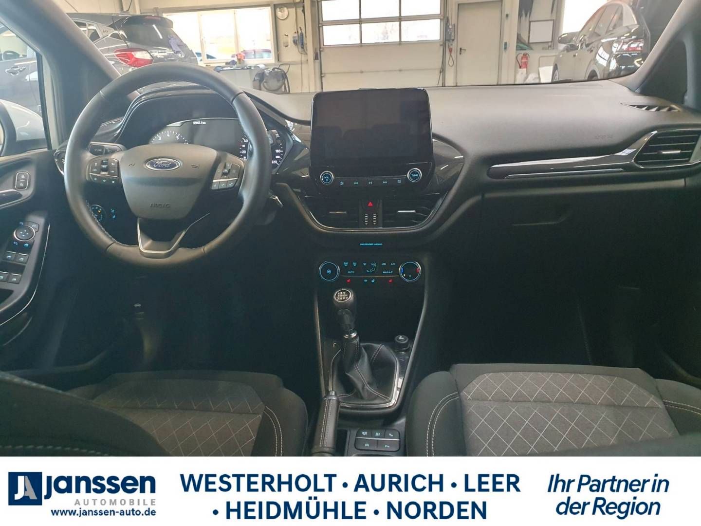 Fahrzeugabbildung Ford Fiesta 1.0 Ecoboost Titanium X