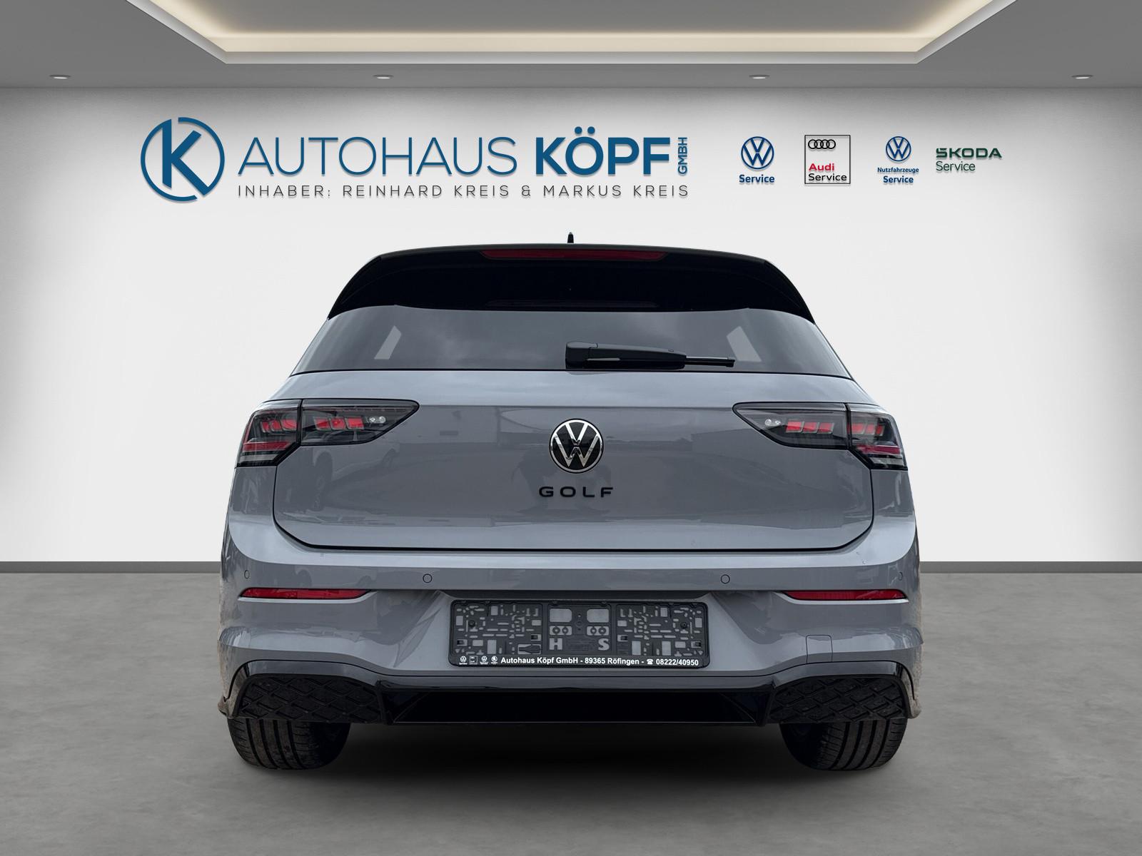 Volkswagen Golf 1.5 eTSI DSG R-Line AHK Matrix Black Style