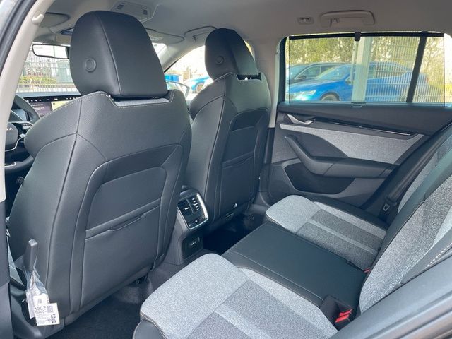 Skoda Octavia Combi 1.5 TSI mHEV Balance *DSG*MATRIX*