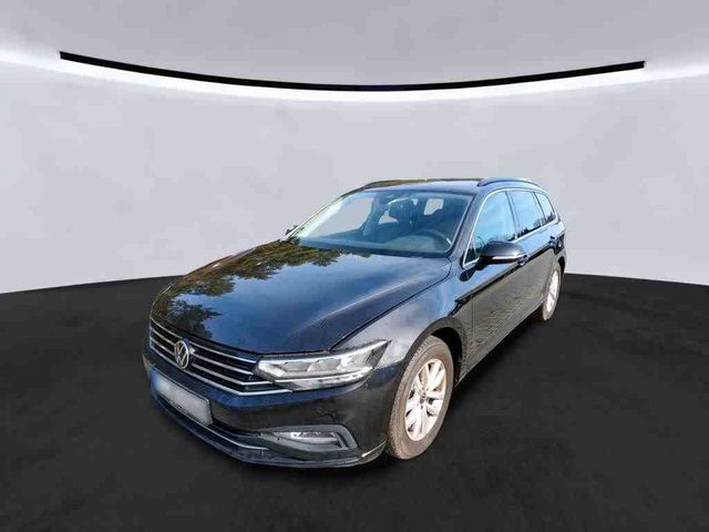 VW Passat Variant Business 2.0TDI DSG Navi AHK SHZ