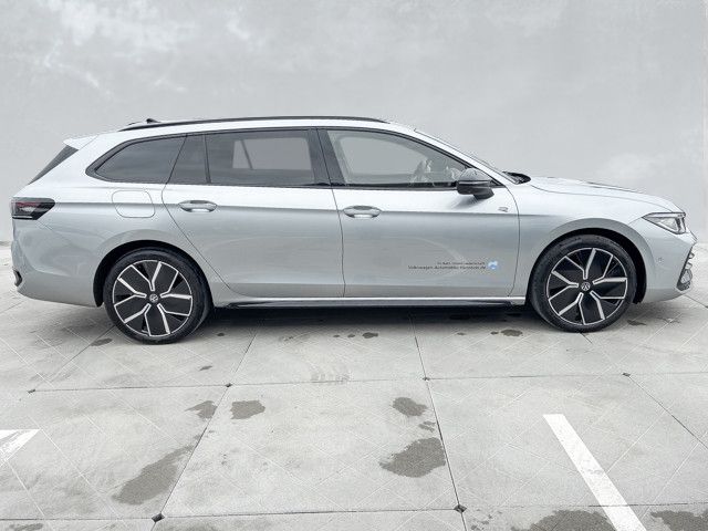 Volkswagen Passat Variant R-Line 1.5 TSI DSG eHybrid AHK Na foto 3