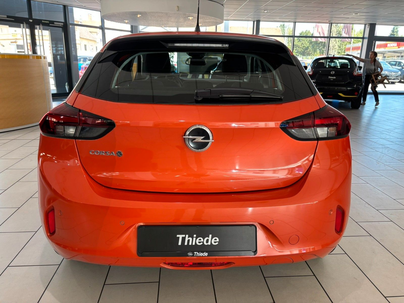 Fahrzeugabbildung Opel Corsa-e F EDITION 7KW NAVI/VIRT/SHZ/DAB/WÄRMEP.