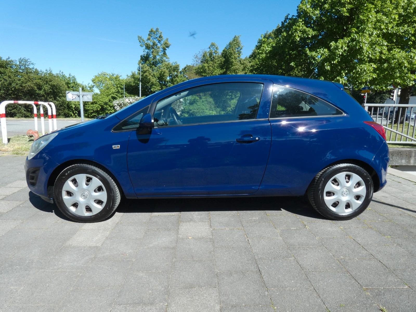 Opel Corsa D 1.2 Edition / Automatik