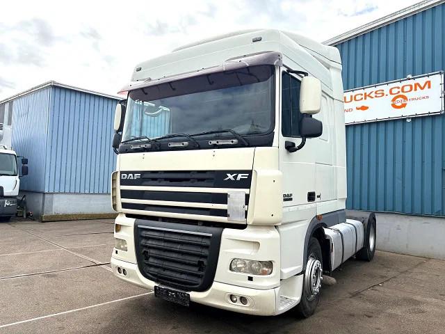 DAF XF 105.460 SPACECAB (EURO 5 / ZF16 MANUAL GEARBO
