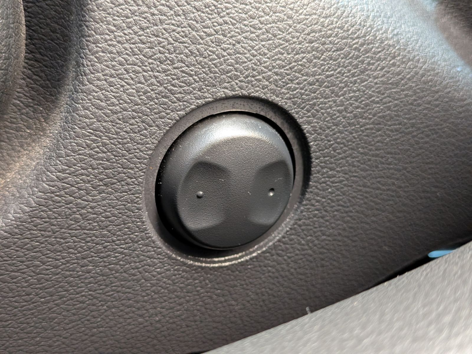 Fahrzeugabbildung Hyundai i30 1.5 T-GDI DCT Trend MHEV Cam Navi LED-Paket