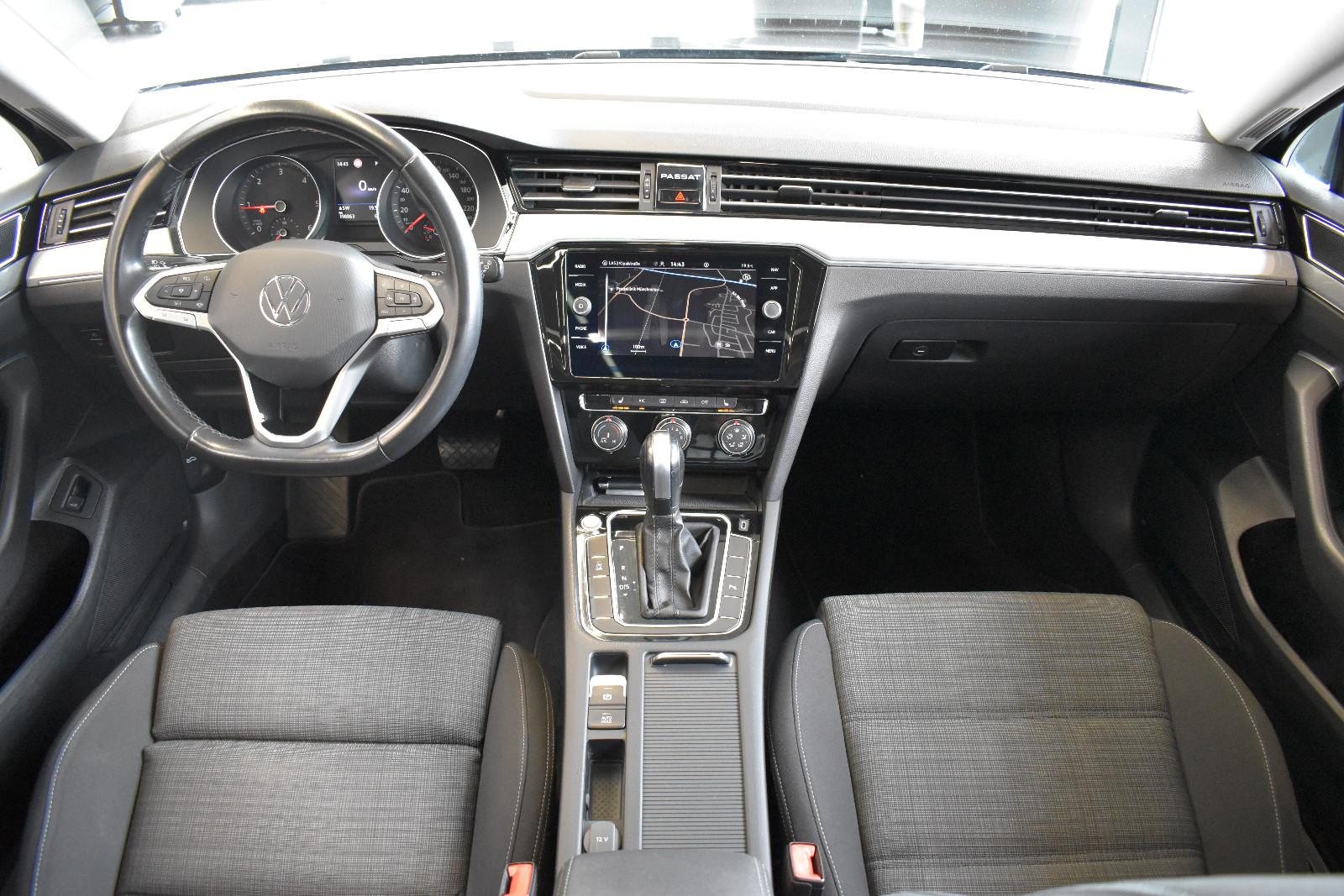 Volkswagen Passat Variant 2.0TDI DSG Business LED~Pano~ACC