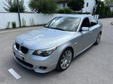 BMW E60 M-Paket /Tüv neu  - BMW 523 in München