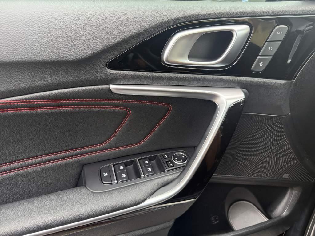 Kia ProCeed GT El. Panodach Navi Leder Digitales Coc