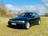 BMW 316i Compact Exclusiv Edition 