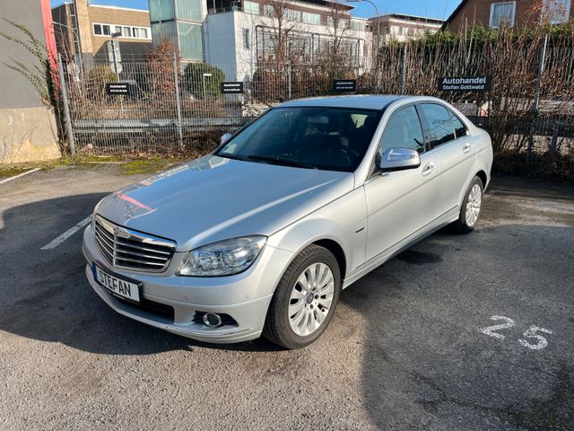 Mercedes-Benz C 180 Kompressor, Navi,PDC,Bluetooth,Sitzhz. Tüv