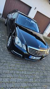 Mercedes-Benz E 350 4matic BlueEFFICIENCY - - gebrauchte Mercedes-Benz E-Klasse aus dem Jahr 2011