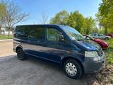 Volkswagen T5 Transporter - VW T5 Transporter in Mannheim