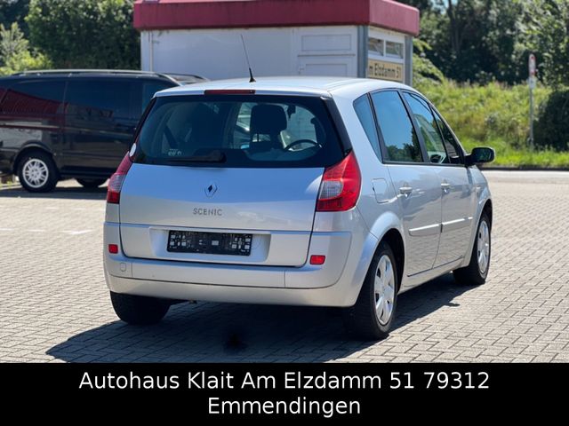 Fahrzeugabbildung Renault Scenic II Avantage 2009