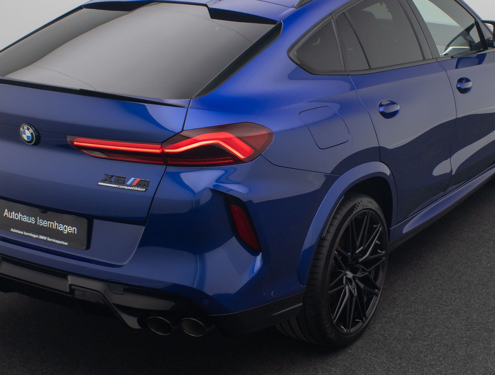 Fahrzeugabbildung BMW X6 M Competition DAB Massage 360&deg; SoftClose Voll