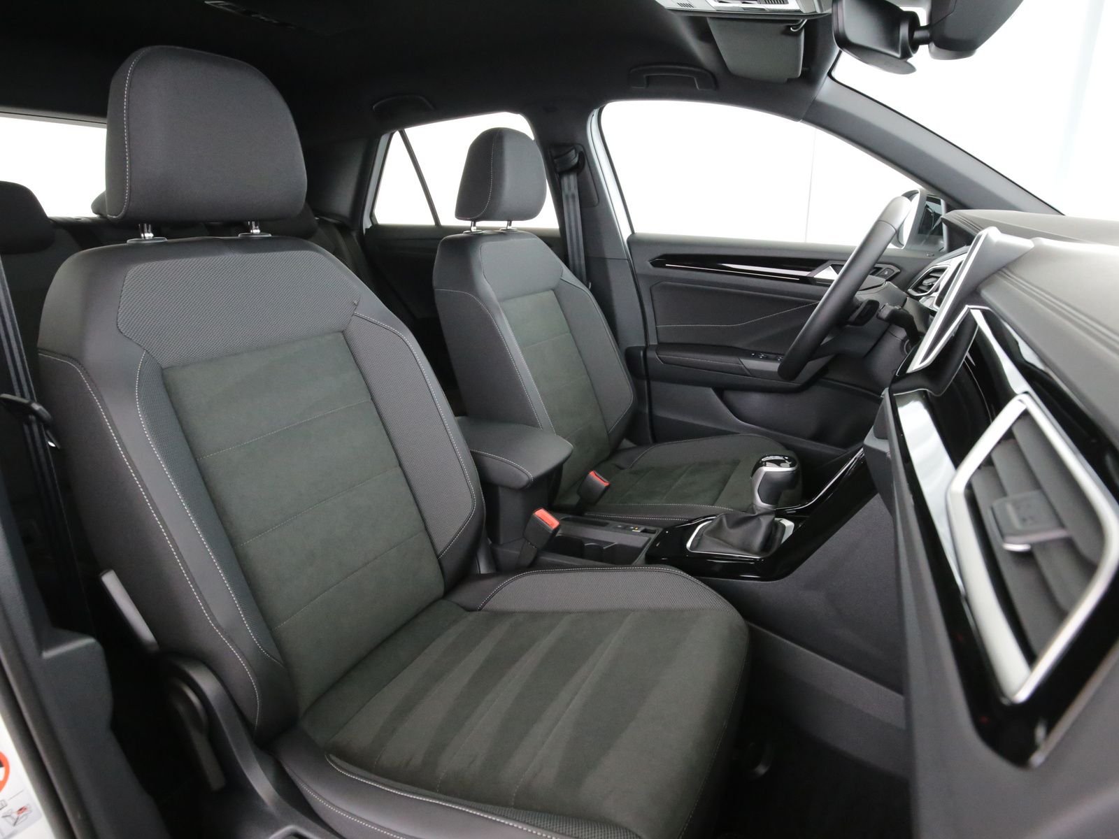 Volkswagen T-Roc - Bild 17