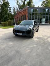 Porsche Macan S  - Porsche Macan Gebrauchtwagen in München