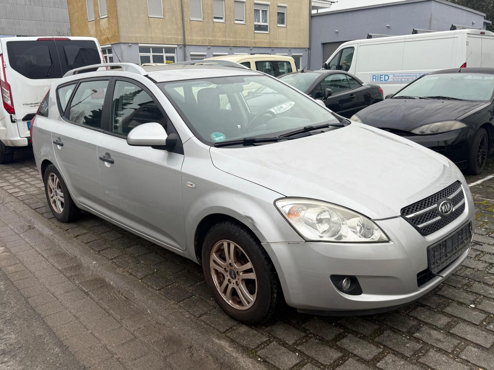 Kia CEED*KLIMA*8XFACHBEREIFT*KEINTÜV*