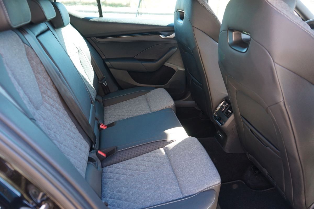 Fahrzeugabbildung SKODA Octavia Limo 2.0 TDI *Sportline Exklusive*