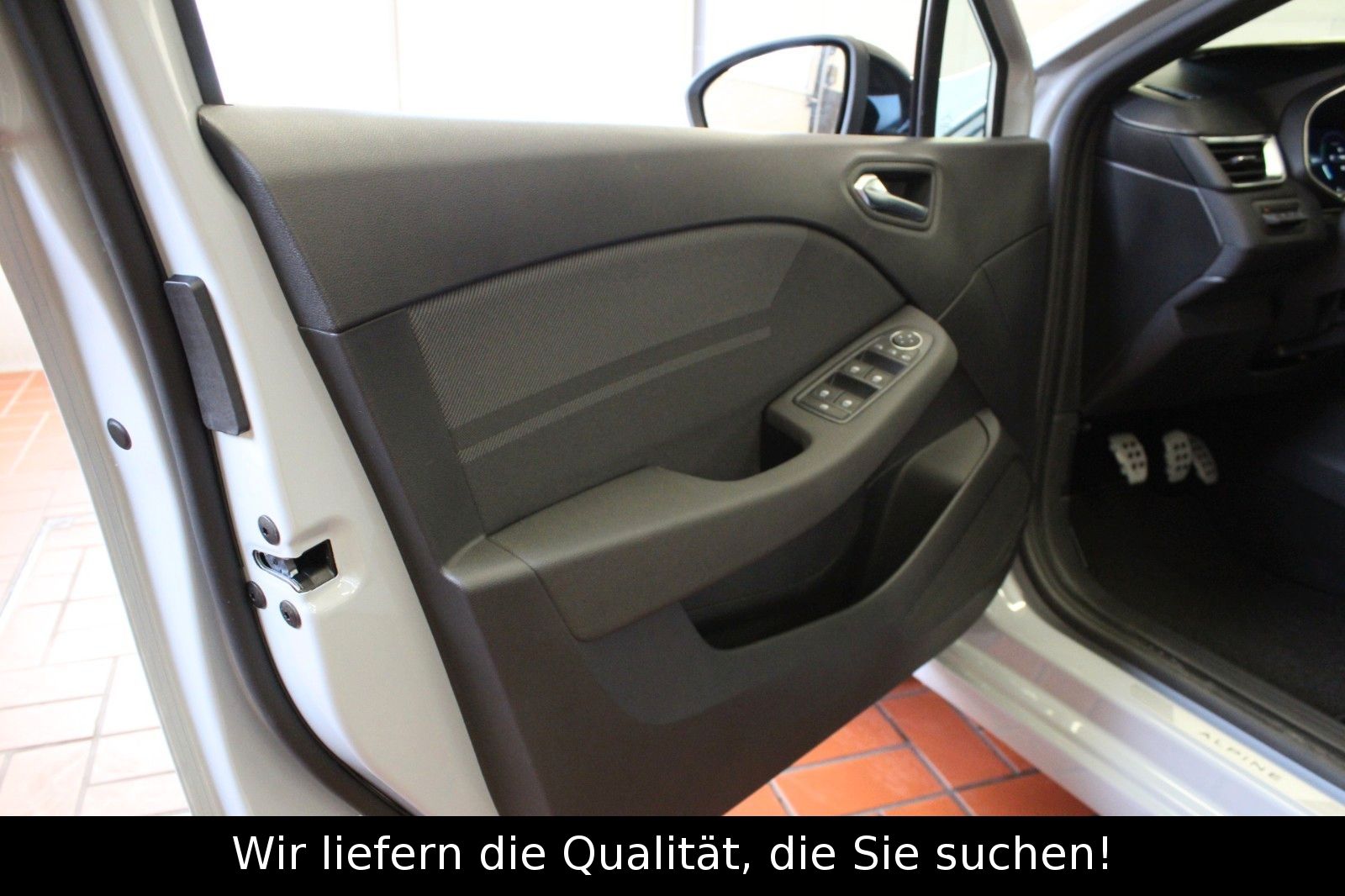 Fahrzeugabbildung Renault Clio TCe 90 Esprit Alpine*Bose Sound*Winterpaket