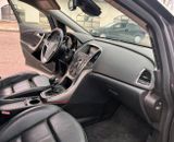 Opel Astra j Sports  Tourer 2.0 CDTI - Opel Astra aus 2010: Sports Tourer