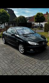 Peugeot 206 CC Cabrio 2.0 136 PS | TÜV neu - Peugeot 206 in Bremen