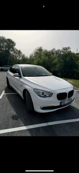 BMW 5er GT (F07)  Panorama  Rear Enterta... - BMW aus 2009: 5er