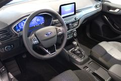 Fahrzeugabbildung Ford Focus 1,0 EcoBoost Hybrid Active X  NAVI LED uvm