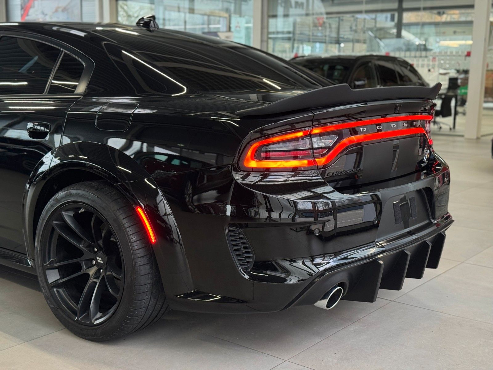 Fahrzeugabbildung Dodge Charger Widebody 6,4l Grail Last Call Unfallfrei