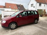 Volkswagen Touran 1.9 TDI DSG Basis Basis - Volkswagen Touran: Basis