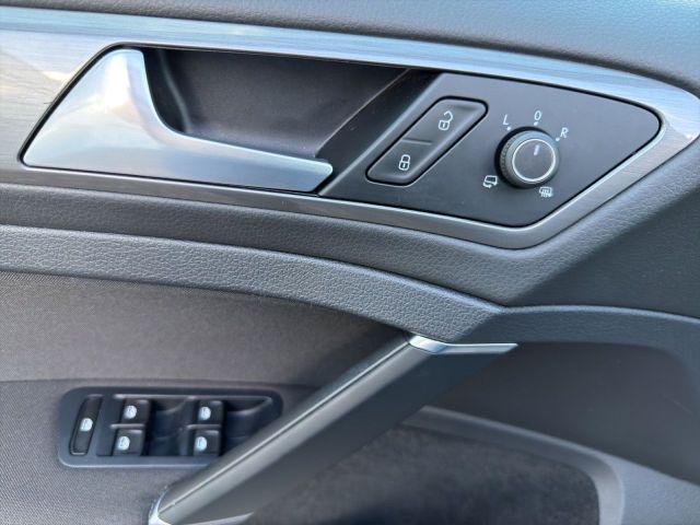Golf VII Variant 1.4 TSI Allstar Bluetooth Navi