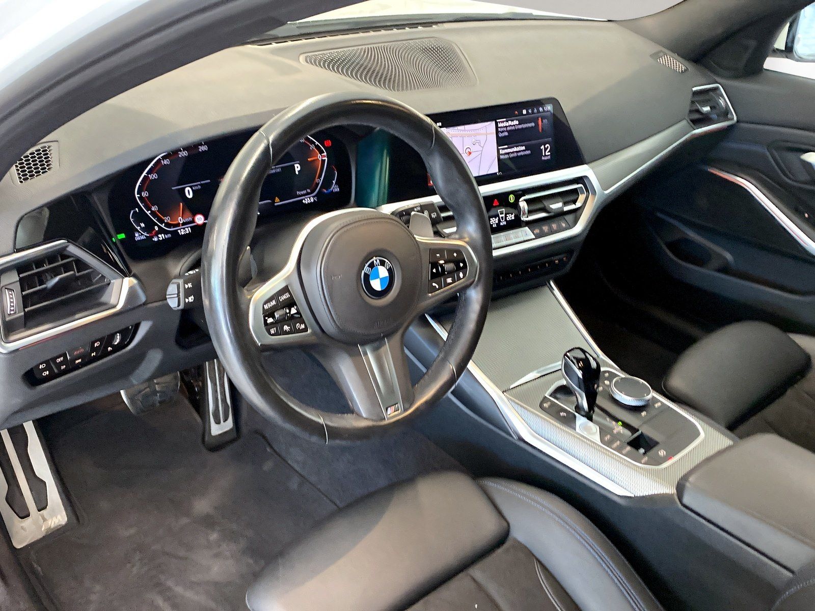 BMW 330d xDrive Touring M Sport AHK LiveCockpitProf foto 4