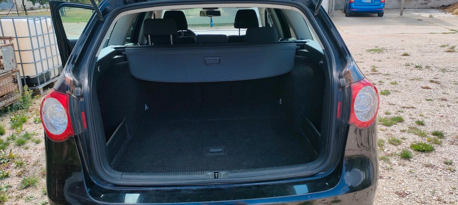 Volkswagen Passat 2009 — photo 7