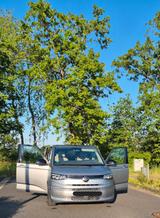 Volkswagen T7 Multivan 2.0 TDI SCR DSG Life Life - Volkswagen T7 Multivan: Head-Up Display